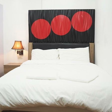 Pook Swan House Hotel Паттайя Номер фото